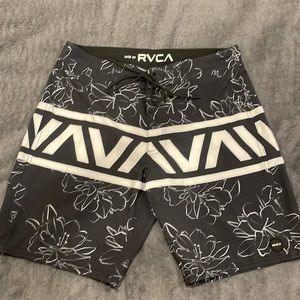 RVCA Boardshorts 30 inch waist